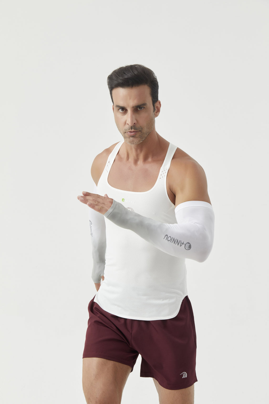 UPF 100 Gradient Arm Sleeves